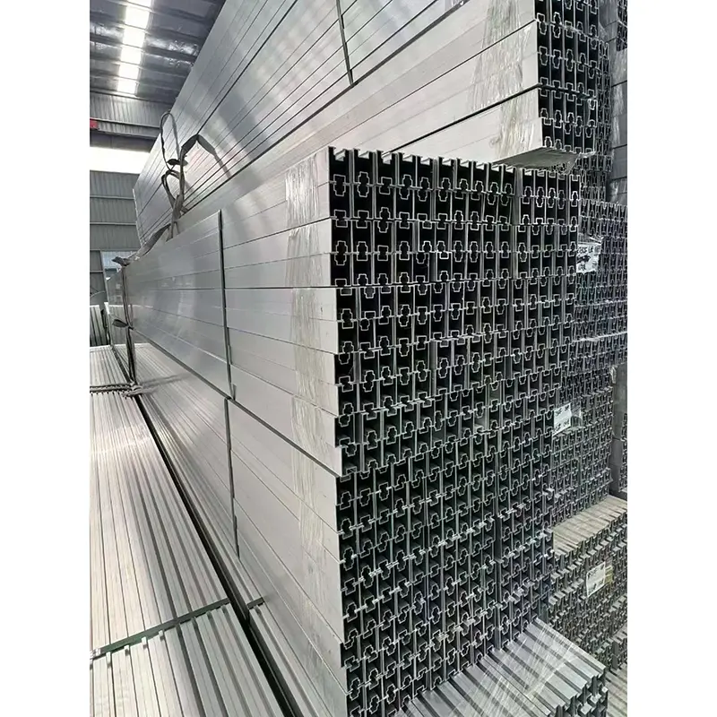 Sección de acero laminado en caliente