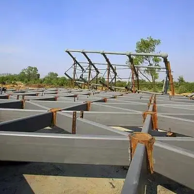 Pintura de estructura de acero con revestimiento anticorrosión